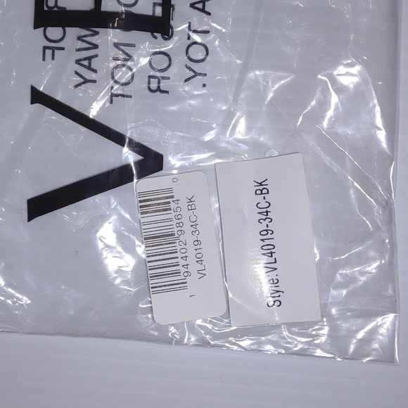 🫶VENUS Swiss Dot Lace Accent Demi Cup Bra in Black - Picture 5 of 10